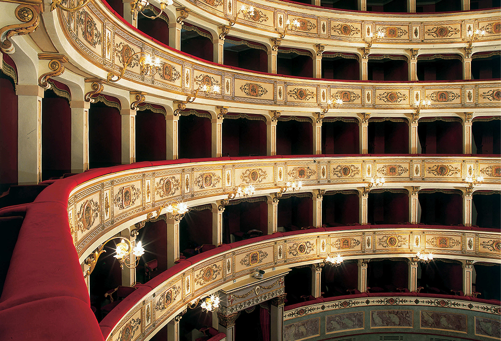 Teatro-dellAquila-Fermo